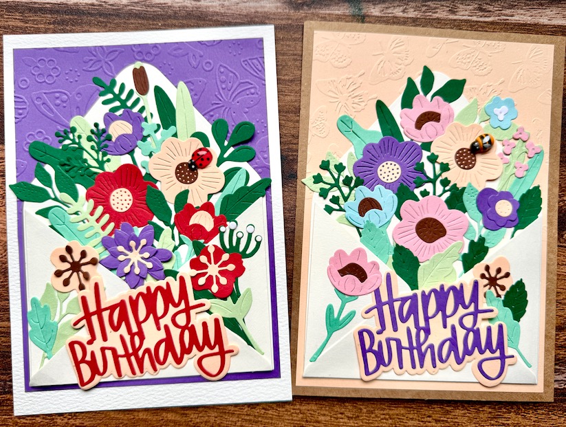 Zwei detailreiche, mehrlagige Geburtstagskarten in 3D-Optik, eine in Lila und eine in Apricot. Beide zeigen einen bunten Blumenstrauß mit einem kleinen Marienkäfer und einem 'Happy Birthday'-Schriftzug auf einem geprägten Hintergrund